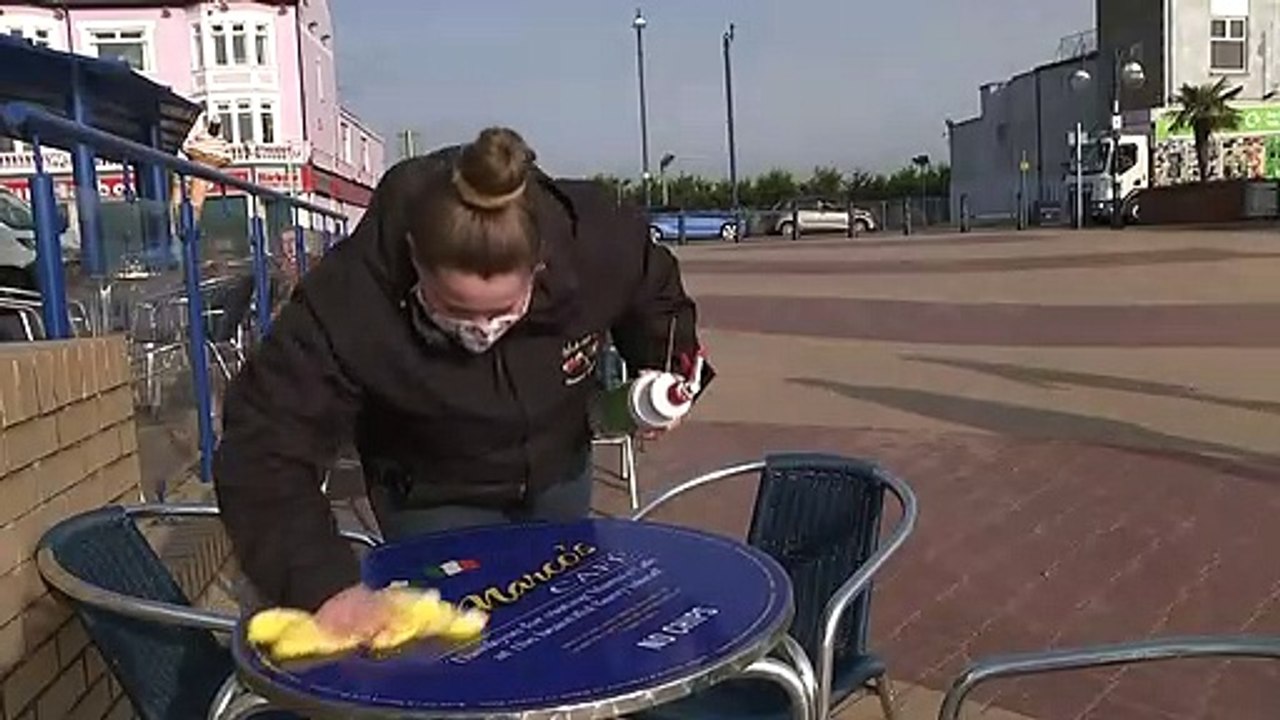 Barry Island businesses react to Wales lockdown news
