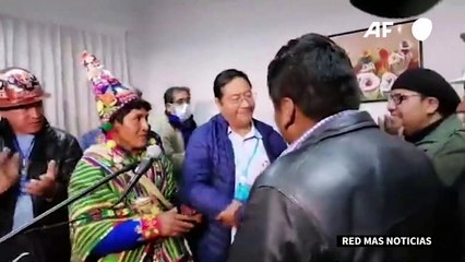 فوز لويس آرسي من حزب موراليس بالانتخابات الرئاسية في بوليفيا