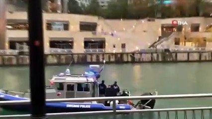 - Chicago'da Trump ile görüşmek isteyen adam kendisini Trump Tower'dan sarkıttı- İkna çalışmaları 13 saat sonra sonuç verdi