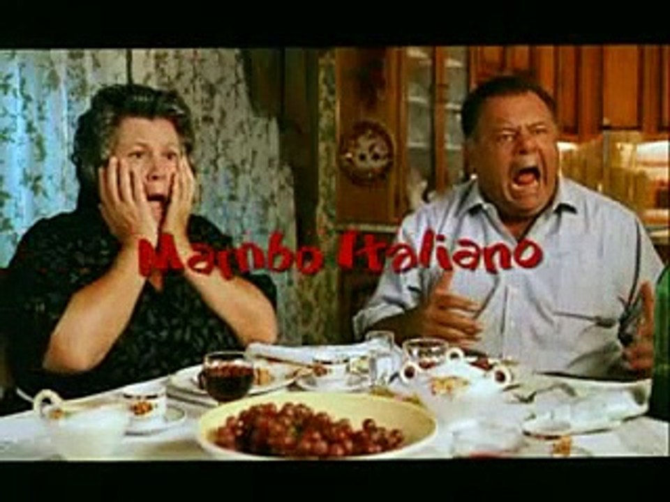 Mambo italiano film trailer