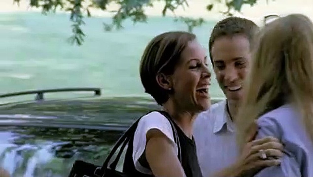 Junikäfer film trailer - junebug (2005)