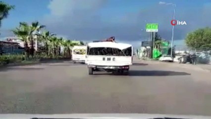 Kamyonet üzerinde 'Pes' dedirten yolculuk