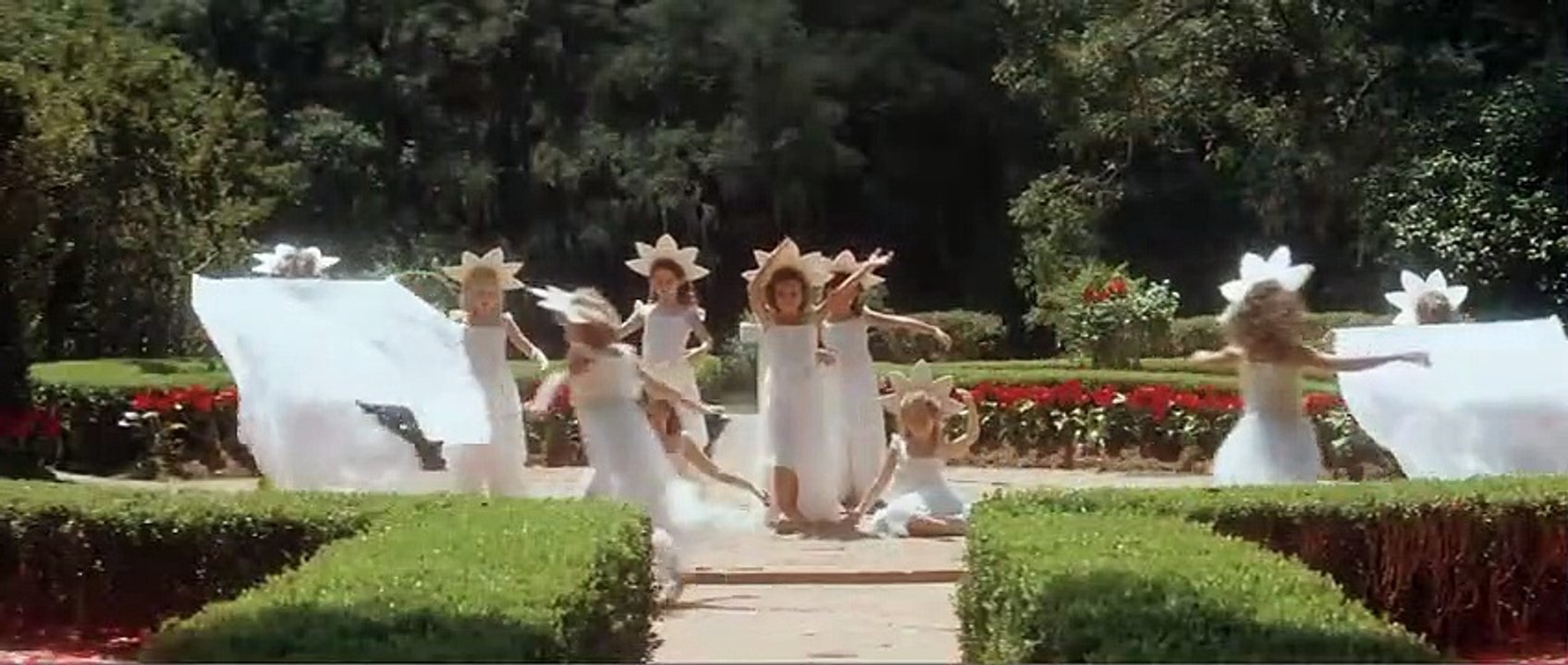 The loss of a teardrop diamond film trailer (2010)