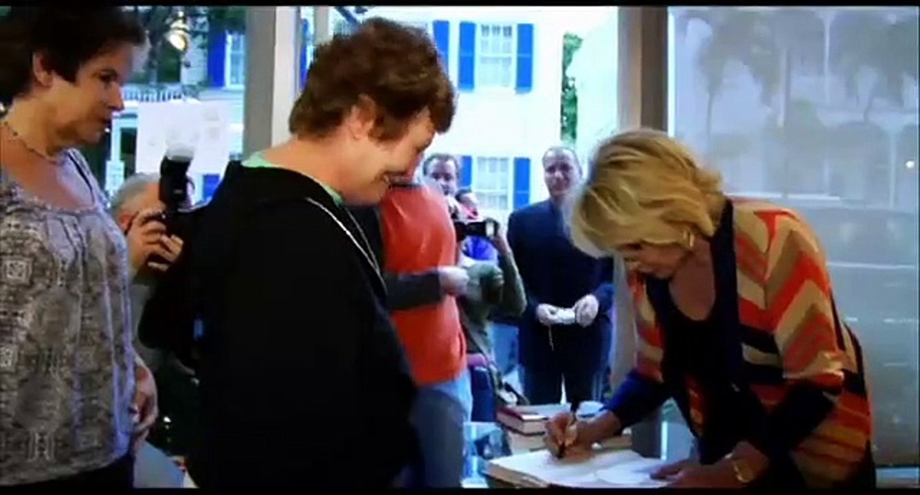 Joan Rivers: A Piece Of Work Film Trailer (2010)