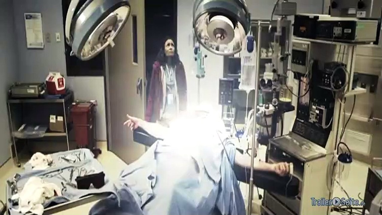 Vanishing On 7th Street Kino Film Trailer (2010)