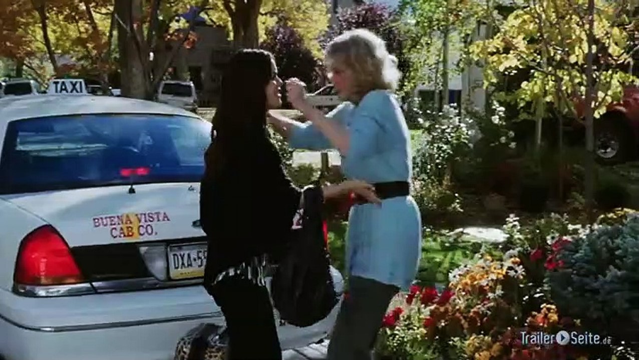 Waiting For Forever Film Kino Trailer (2011)