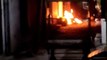 प्रयागराज में घरेलू सिलेंडर से लगी आग, मचा हड़कंप