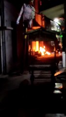 प्रयागराज में घरेलू सिलेंडर से लगी आग, मचा हड़कंप