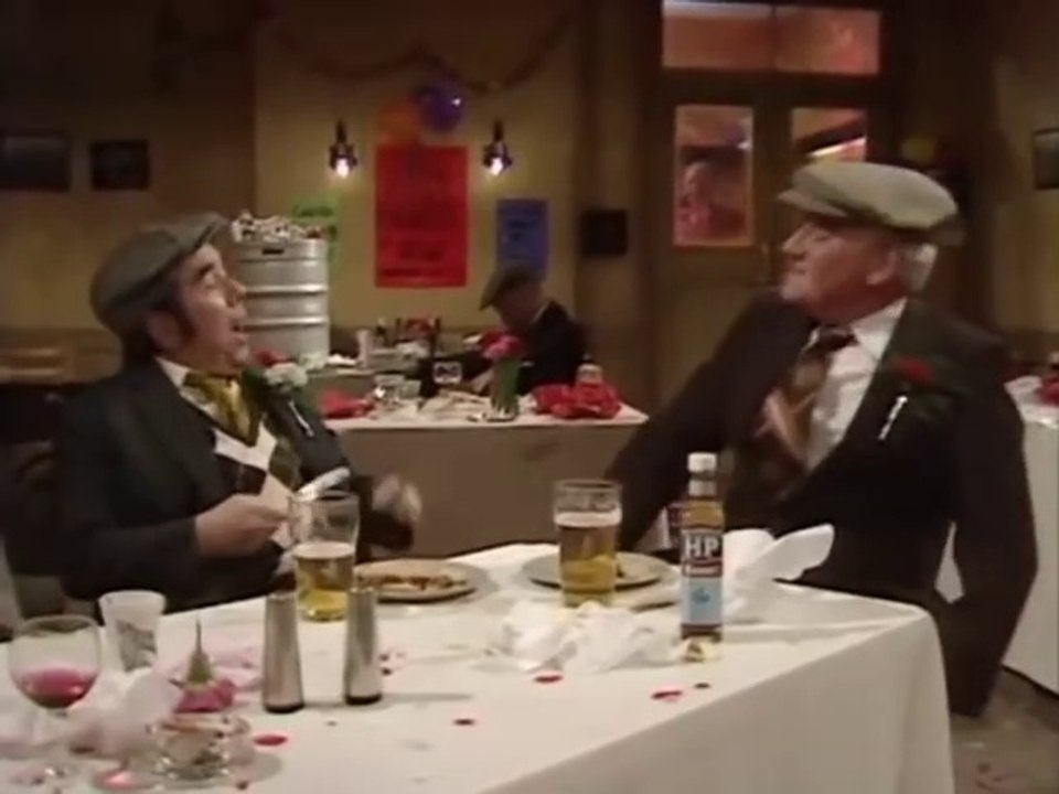 The Two Ronnies Christmas Special 1987 - Ronnie Corbett ~ Ronnie Barker
