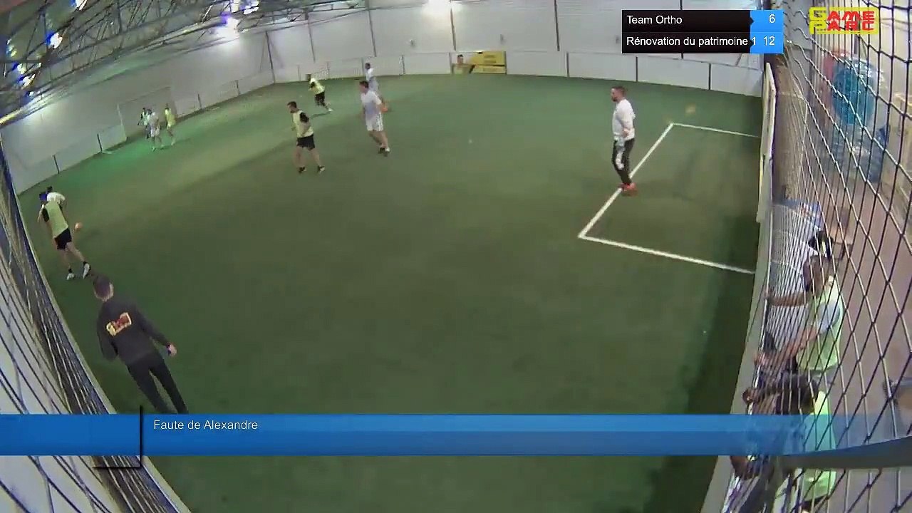 Faute de Alexandre - Team Ortho Vs Rénovation du patrimoine 1 - 19/10/20 19:00 - LIGUE 1