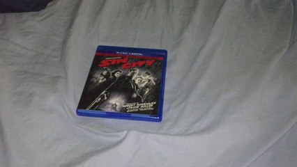 Sin City Blu-Ray/Digital HD Unboxing