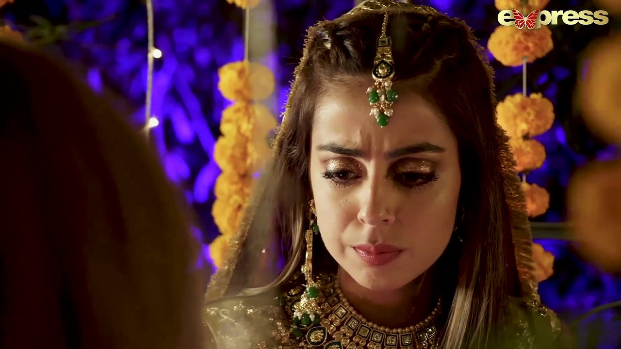 Gustakh - Episode 13 | Express TV