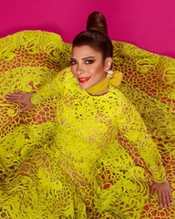 أصالة نصري تشبه ابنها أيمن في هذا الفيديو القديم