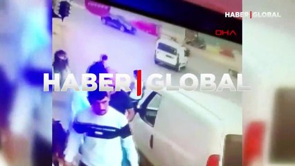 Bir anda aracın içine atlayarak durdurdu