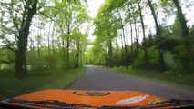 Crash d'une  Skoda 130 LR plein en rallye