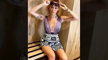 Pizza siparişi veren şarkıcı Alya, kutunun içinden çıkanı görünce şoke oldu: Kafayı yediniz herhalde?