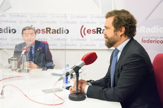 Espinosa de los Monteros: Por este camino, España quiebra, es el camino adonde vamos