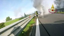 Prato - Auto distrutta da incendio su A11 salvo il conducente (20.10.20)