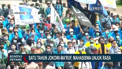 Setahun Jokowi-Ma'ruf, Mahasiwa Gelar Teatrikal Tolak UU Cipta Kerja