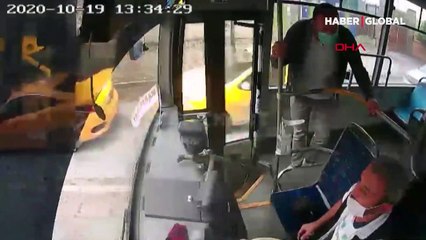 Akıl almaz olay! Yolcu bir anda otobüsün frenine bastı