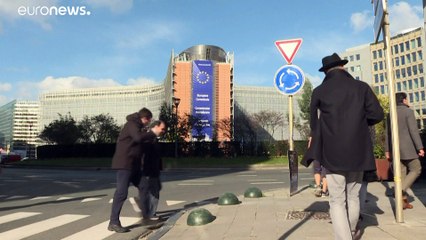 Procura recorde de títulos de dívida europeia para apoio ao emprego