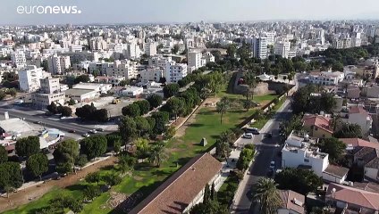 Κομισιόν: Προθεσμία δύο μηνών για τα «χρυσά διαβατήρια» στην Κύπρο