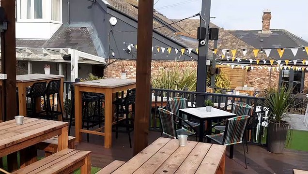 Police issue apology to drinkers wrongly fined under coronavirus laws after meeting in South Shields pub garden