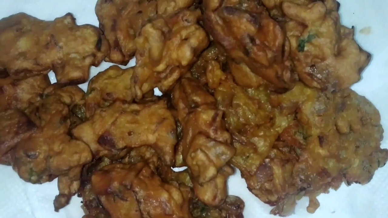 कुरकुरे मिक्स वेज पकोड़े  Aloo, Kanda Ki Mix Bhajiya  Veg Pakoda