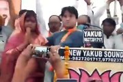 आइटम विवाद: इमरती देवी के आंसू देख मंच पर आया ज्योतिरादित्य सिंधिया को गुस्सा, वीडियो में देखिए क्या कहा