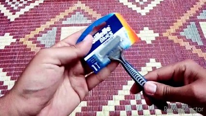 Gillette Blue 3 Razor Unwrapping \ ASMR \ Unwrap with Faisal