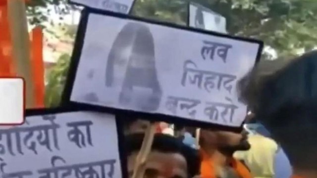 UP: BJP-VHP workers protesting over 'love jihad'