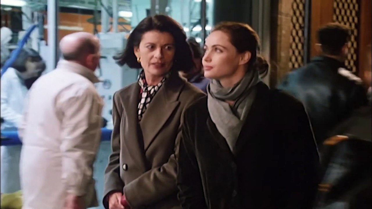 Nelly et Monsieur Arnaud Film (1995) - Avec Emmanuelle Béart, Michel Serrault, Jean-Hugues Anglade