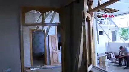 Ermenistan'ın saldırısı sonrası harabeye dönen evinde, piyanoyla Sarı Gelin'i çaldı