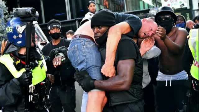 Una orquesta británica compone una pieza en homenaje a un activista negro que socorrió a otro rival durante una protesta en Waterloo