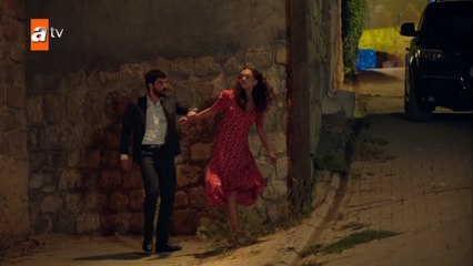 Reyyan ve Miran'ın büyük kavgası! - Hercai 43. Bölüm