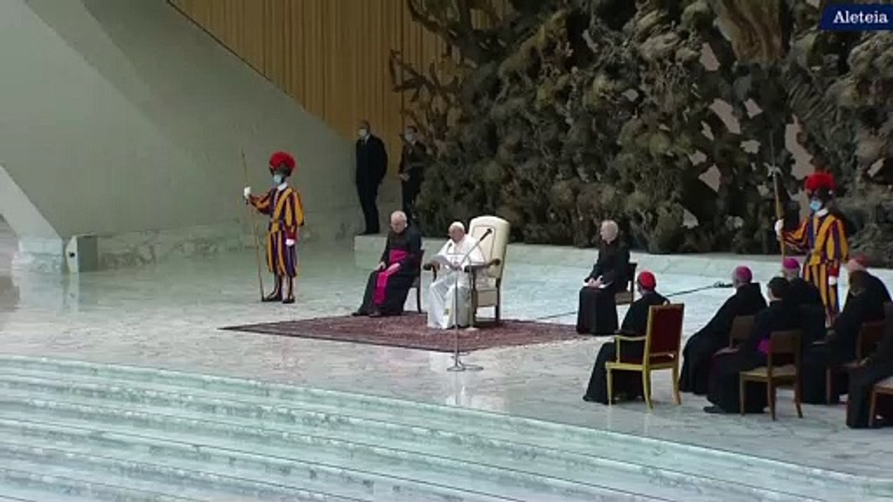 "Ne pas percevoir la marque de Dieu en chaque homme est un sacrilège, une abomination" pape François