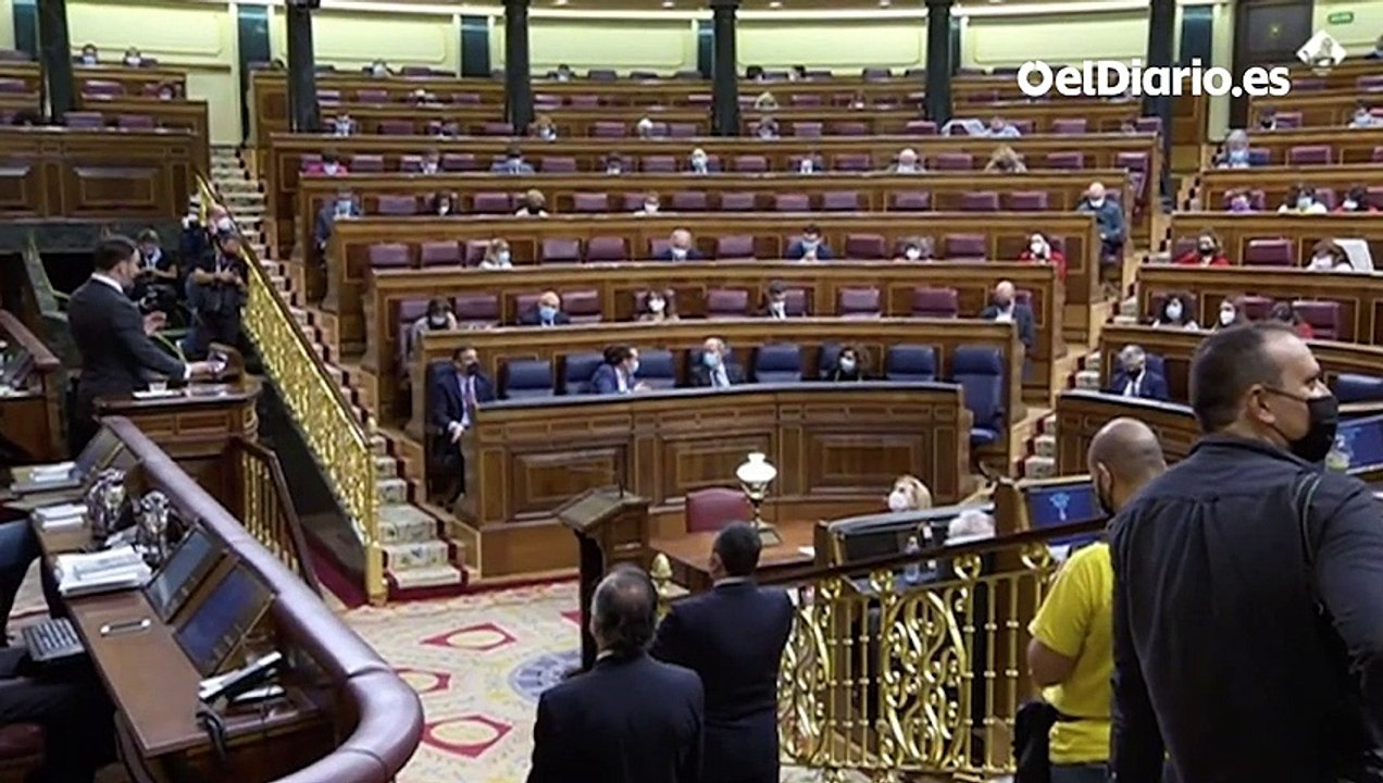 "Todos los millones de la agenda verde no pueden ir a paranoicos que creen que el coronavirus son la manera que tiene la pachamama de vengarse por la presencia del hombre en la tierra"