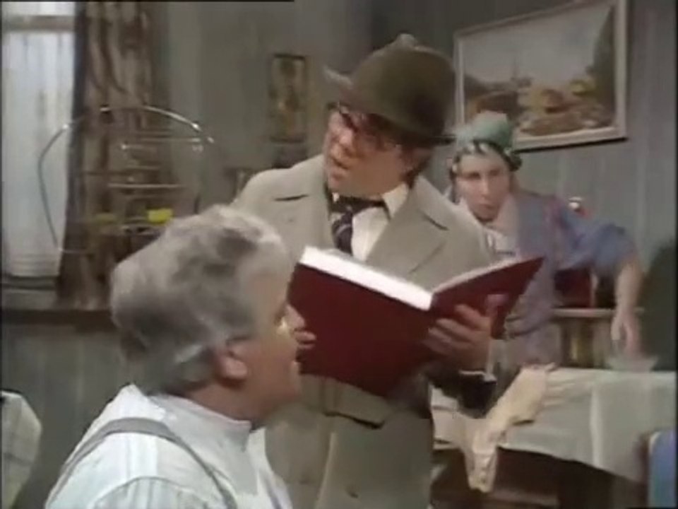The Two Ronnies - The Encyclopaedia Salesman Sketch   Ronnie Barker ~ Ronnie Corbett