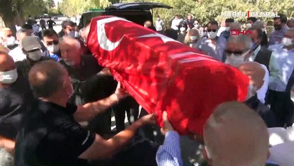 Gazeteci Bekir Coşkun Şanlıurfa'da son yolculuğuna uğurlandı