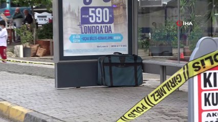 Çöpe atacağı valizi otobüs durağına bırakınca polisleri alarma geçirdi