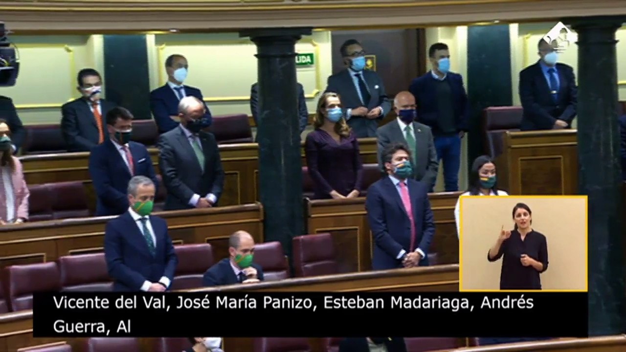 Santiago Abascal nombra una a una a las víctimas de ETA durante el debate de la moción de censura