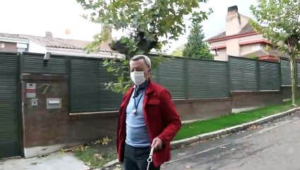 La difícil (pero divertida) forma de Ortega Cano de abrir una puerta