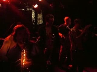 La Scana del domingo : "Les vers de terre"