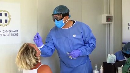 Ραγδαία άνοδος στα κρούσματα στην Ελλάδα- 865 νέα