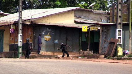 La Guinée sous tension, l'opposition crie à la fraude