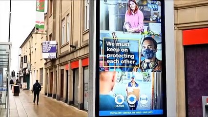 Les mesures restrictives anti-Covid-19 s'étendent en Europe