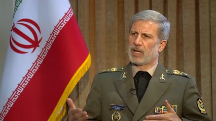 لقاء اليوم- حذّر إسرائيل واتهم أميركا.. وزير الدفاع الإيراني: مستعدون لتوقيع معاهدات عسكرية مع دول الخليج