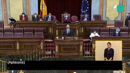 Errejón llama "matón de clase" a Abascal y acaba trasquilado: "Le veo atormentado por su convivencia con el machito alfa"