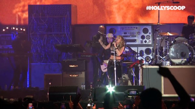 Miley Cyrus REVEALS She Has Been CHASED DOWN By A UFO!