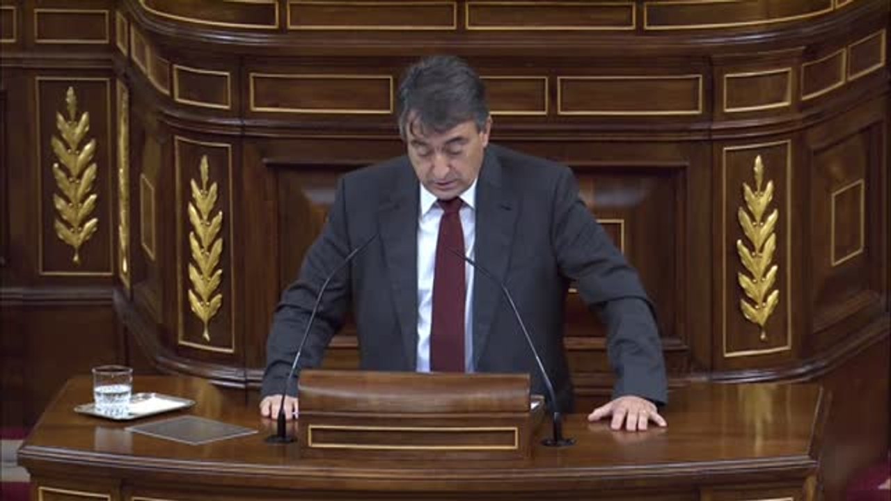 Inés Arrimadas acusa a Santiago Abascal de "fortalecer al Gobierno Frankenstein"